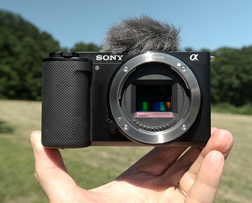 Sony ZV-E10 front view