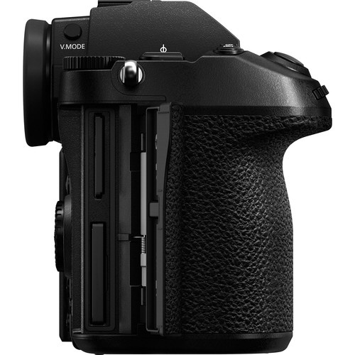 Фотоаппарат Panasonic Lumix S1R Body Black (DC-S1REE-K) - фото7