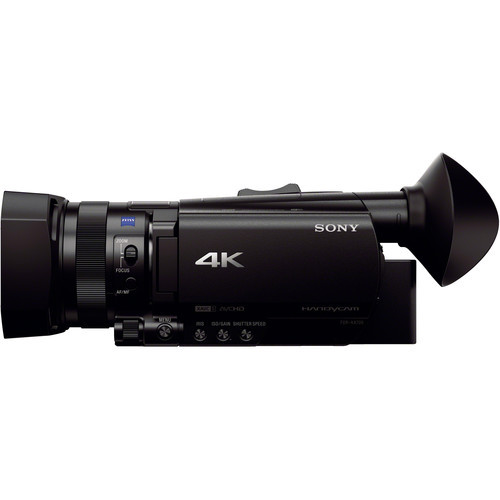 Видеокамера Sony FDR-AX700 - фото2