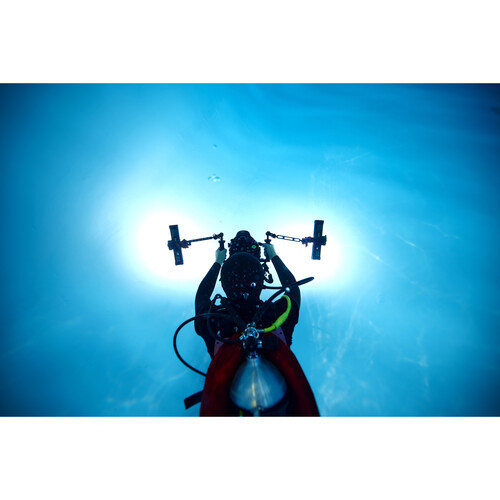 Осветитель светодиодный Godox Dive Light WT40D для подводной съемки - фото6