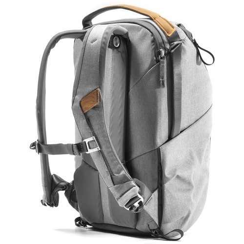 Рюкзак Peak Design Everyday Backpack 20L V2.0 Ash - фото4