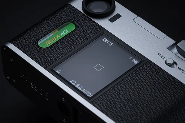 Fujifilm X-Half Display