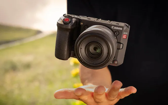 Canon EOS C50