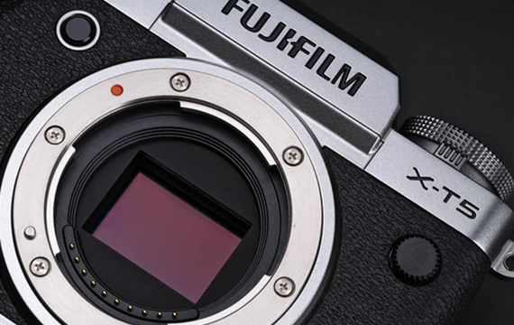 Fujifilm X-T5 sensor