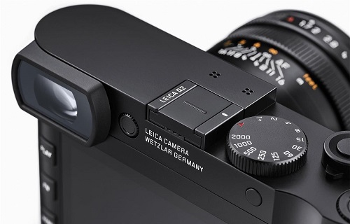 Leica Q2 backside