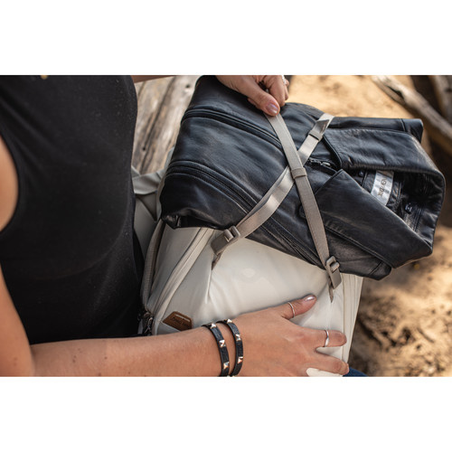 Рюкзак Peak Design Everyday Backpack Zip 15L V2.0 Bone - фото7