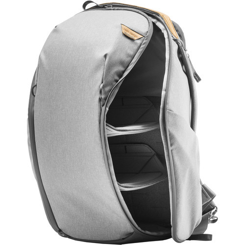 Рюкзак Peak Design Everyday Backpack Zip 20L V2 Ash (BEDBZ-20-AS-2) - фото2