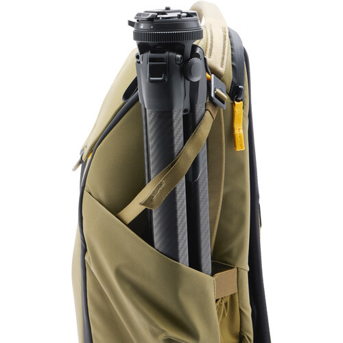 Рюкзак Peak Design Everyday Backpack 20L V2 Kelp (BEDB-20-KP-3) - фото4