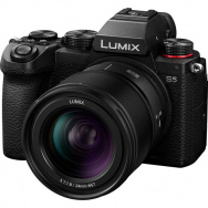 Объектив Panasonic LUMIX S 24mm F1.8 (S-S24E)- фото6