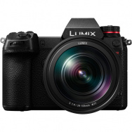 Фотоаппарат Panasonic Lumix S1R Kit 24-105mm (DC-S1RMEE-K)- фото