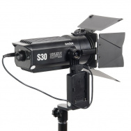 Осветитель светодиодный Godox S30 фокусируемый- фото8