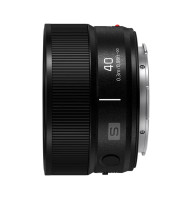 Объектив Panasonic LUMIX S 40mm F2 Black (S-S40)- фото3
