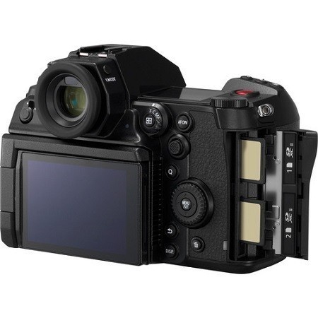 Фотоаппарат Panasonic Lumix S1H Body Black (DC-S1HEE-K)- фото4